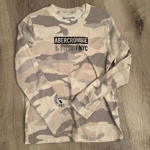 Boys long sleeve abercrombie t shirt size 7/8